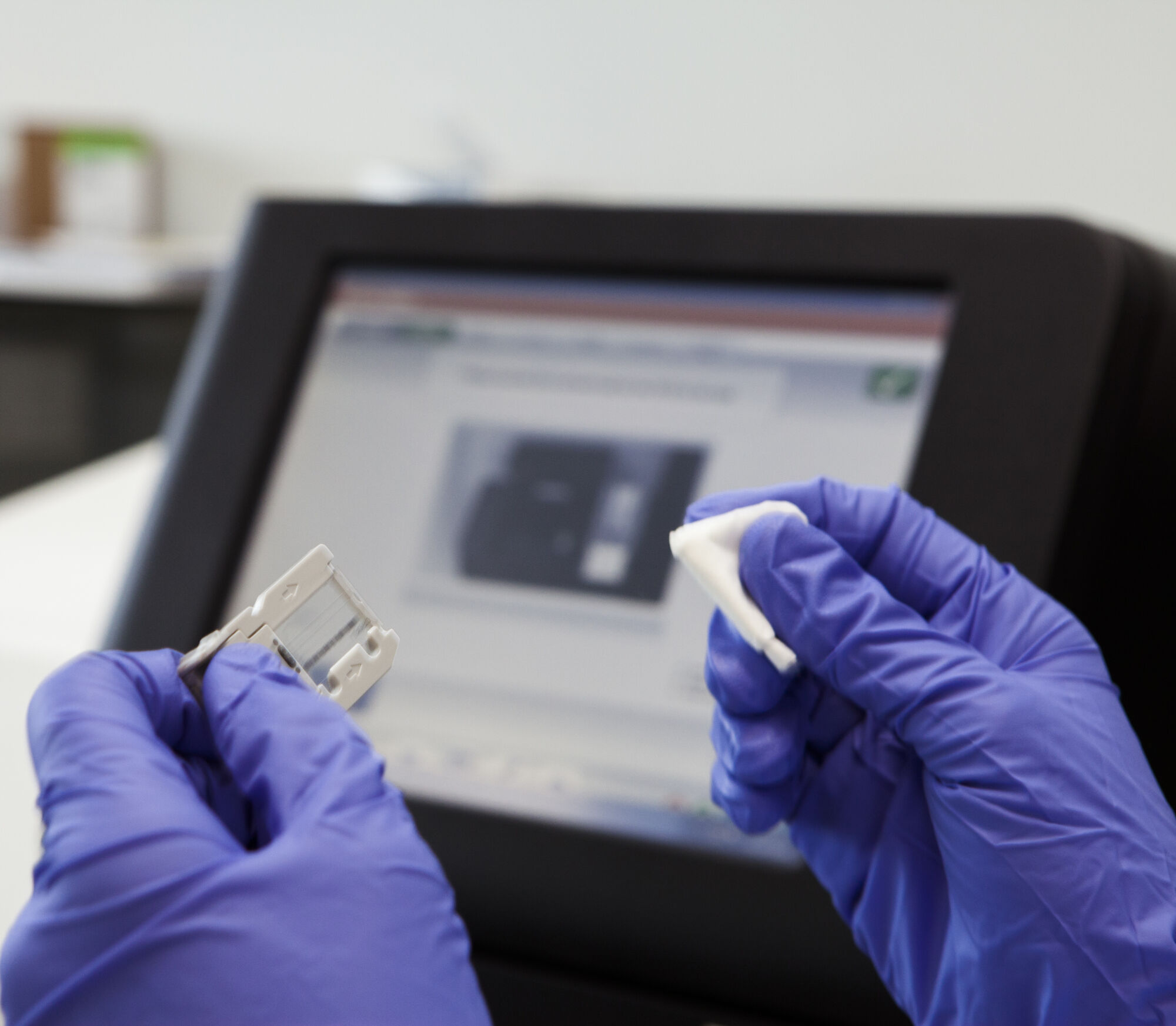 Laboratory of Medical Microbiology (34).jpg