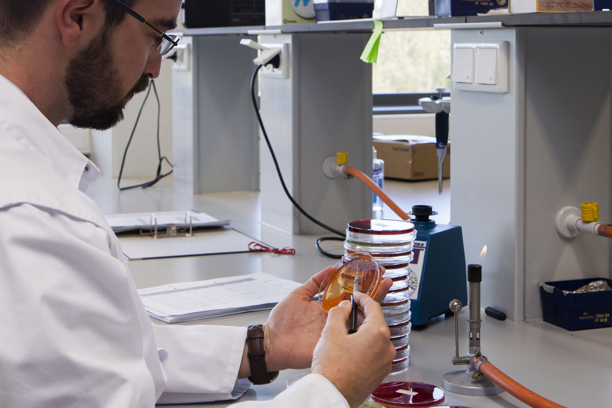 Laboratory of Medical Microbiology (10).jpg