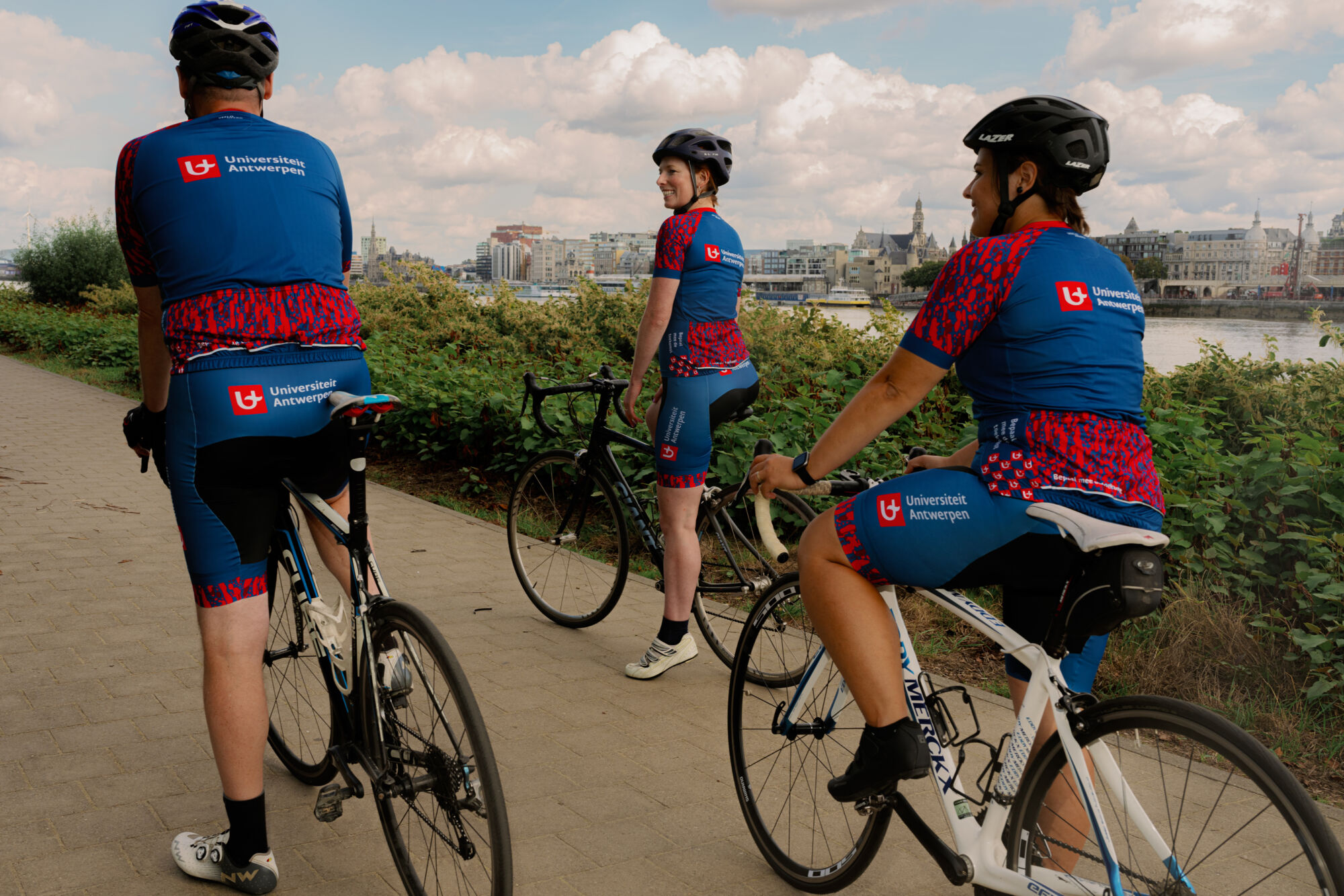 Fietsoutfit UAntwerpen 2023