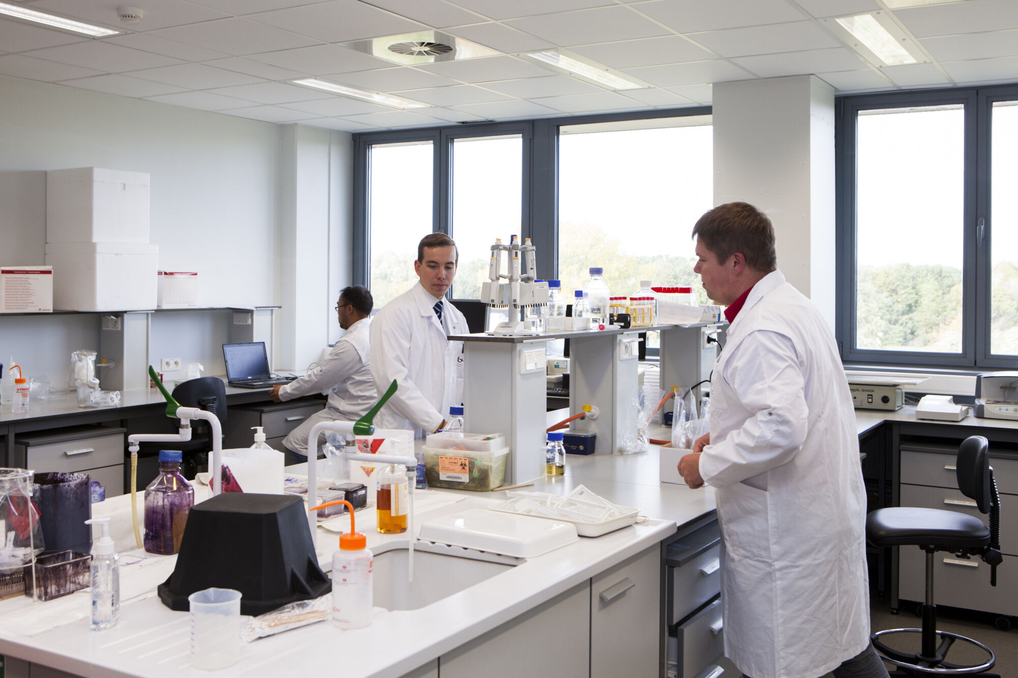 Laboratory of Medical Microbiology (59).jpg