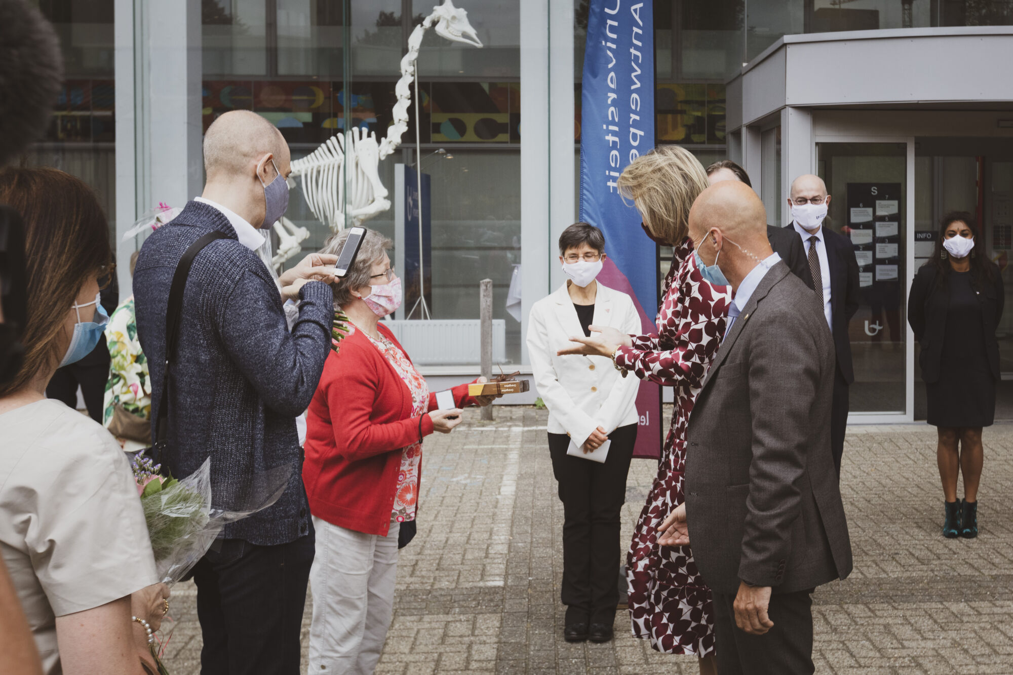 Koningin Mathilde bezoekt Centrum voor de Evaluatie van Vaccinaties (62).JPG