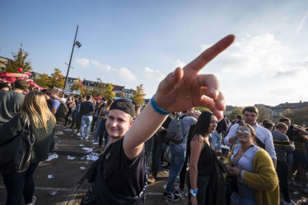 Students on Stage - Sint-Jansplein (30).jpg