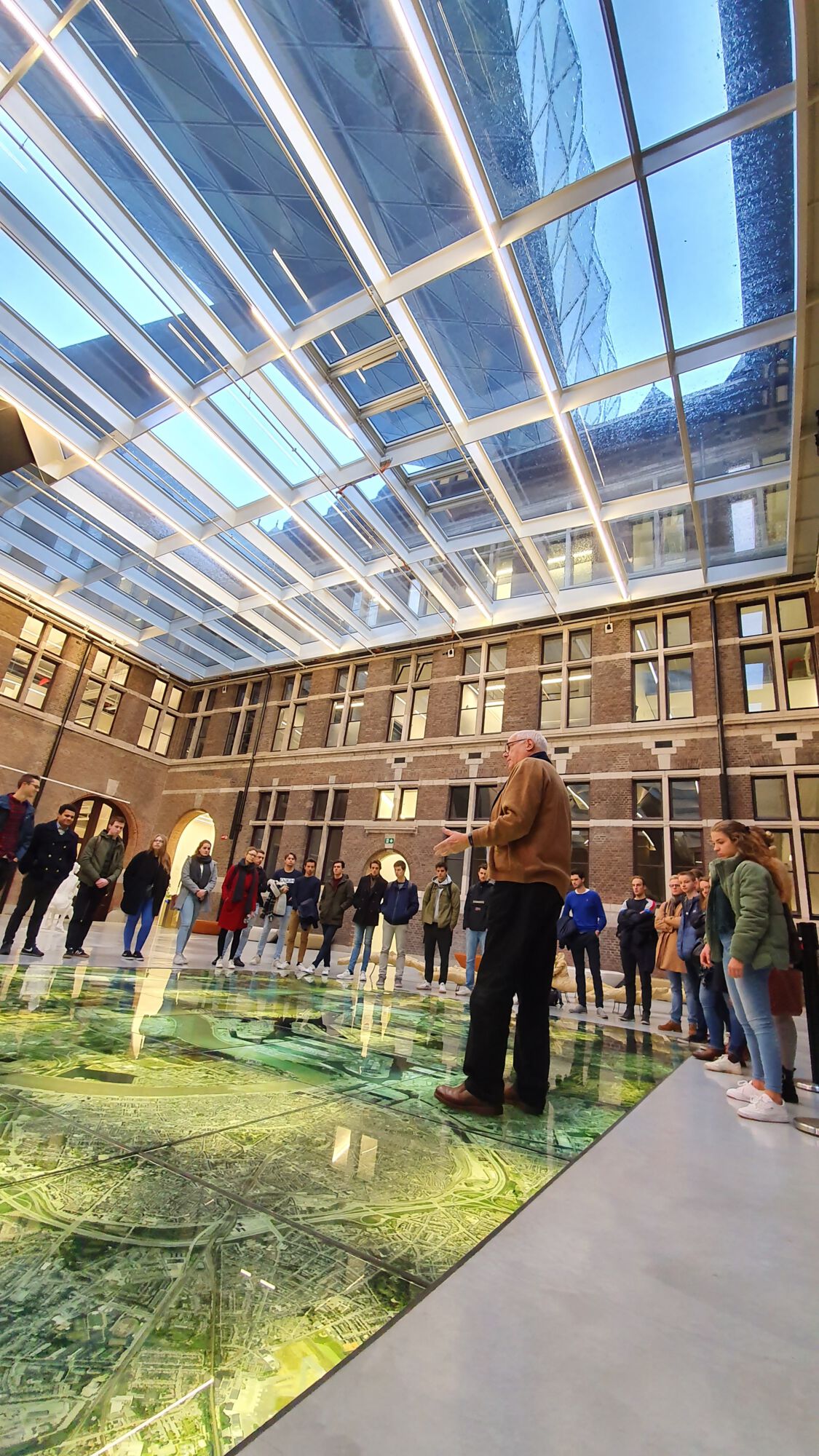 Excursie Haven Antwerpen FBE 2019 (1).jpg
