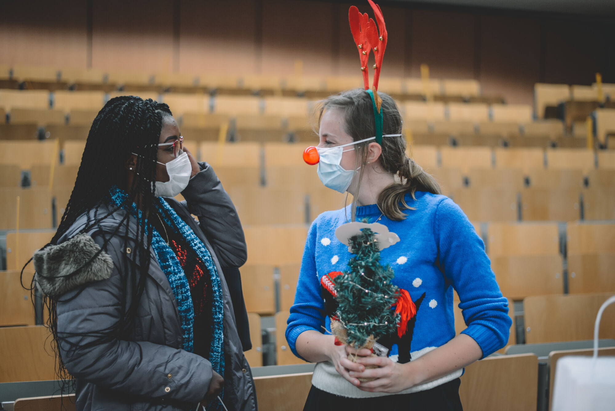 Christmas party international students FBE 2020 (23).jpg