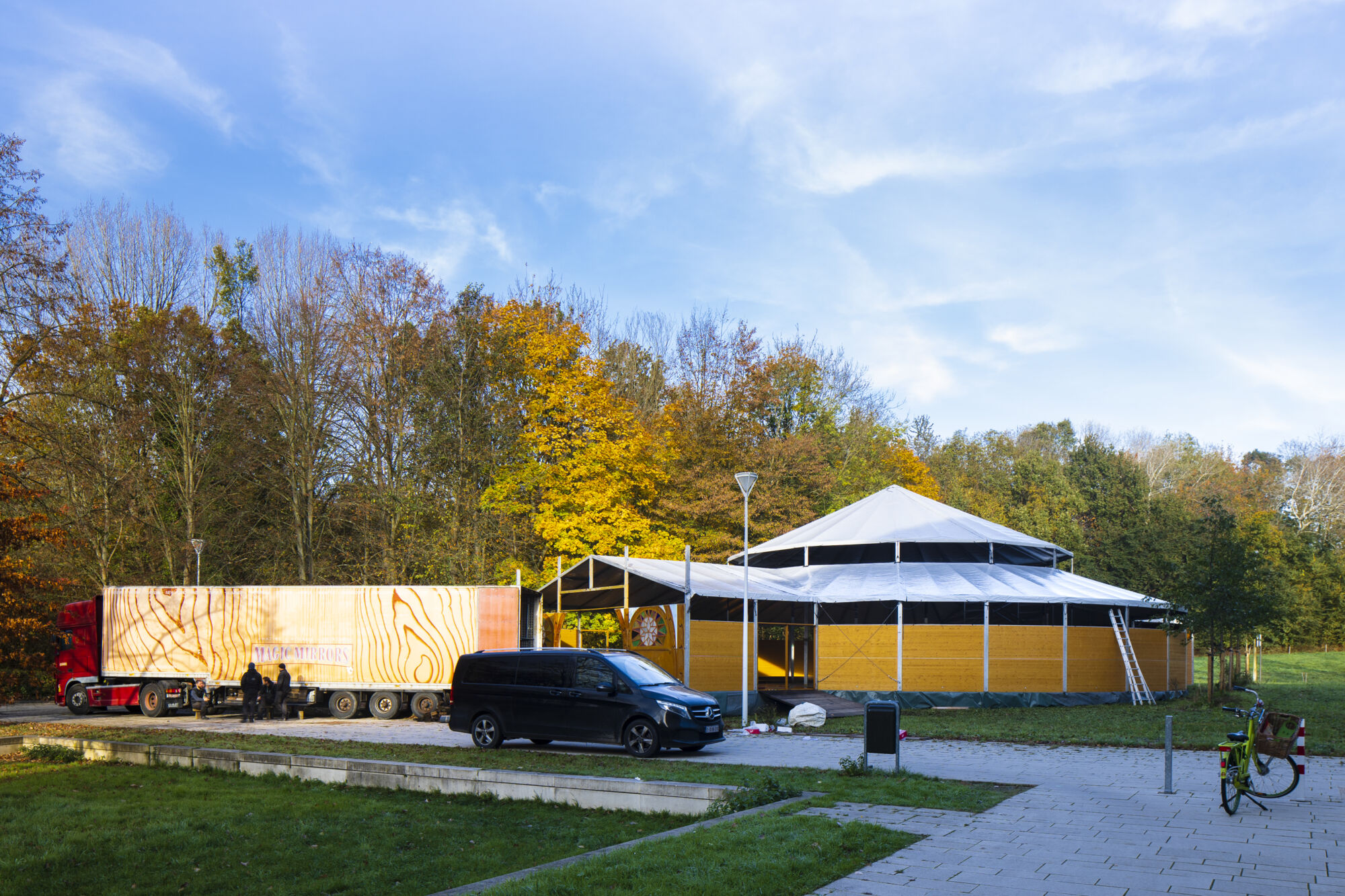 Spiegeltent Campus Drie Eiken