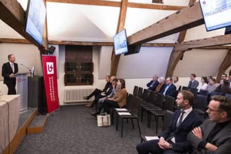 4536_Antwerp Law Net Alumni Event_1391.jpg