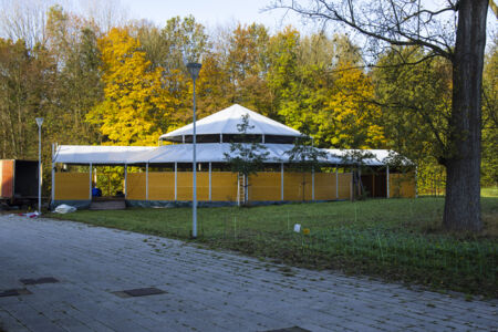 Spiegeltent Campus Drie Eiken