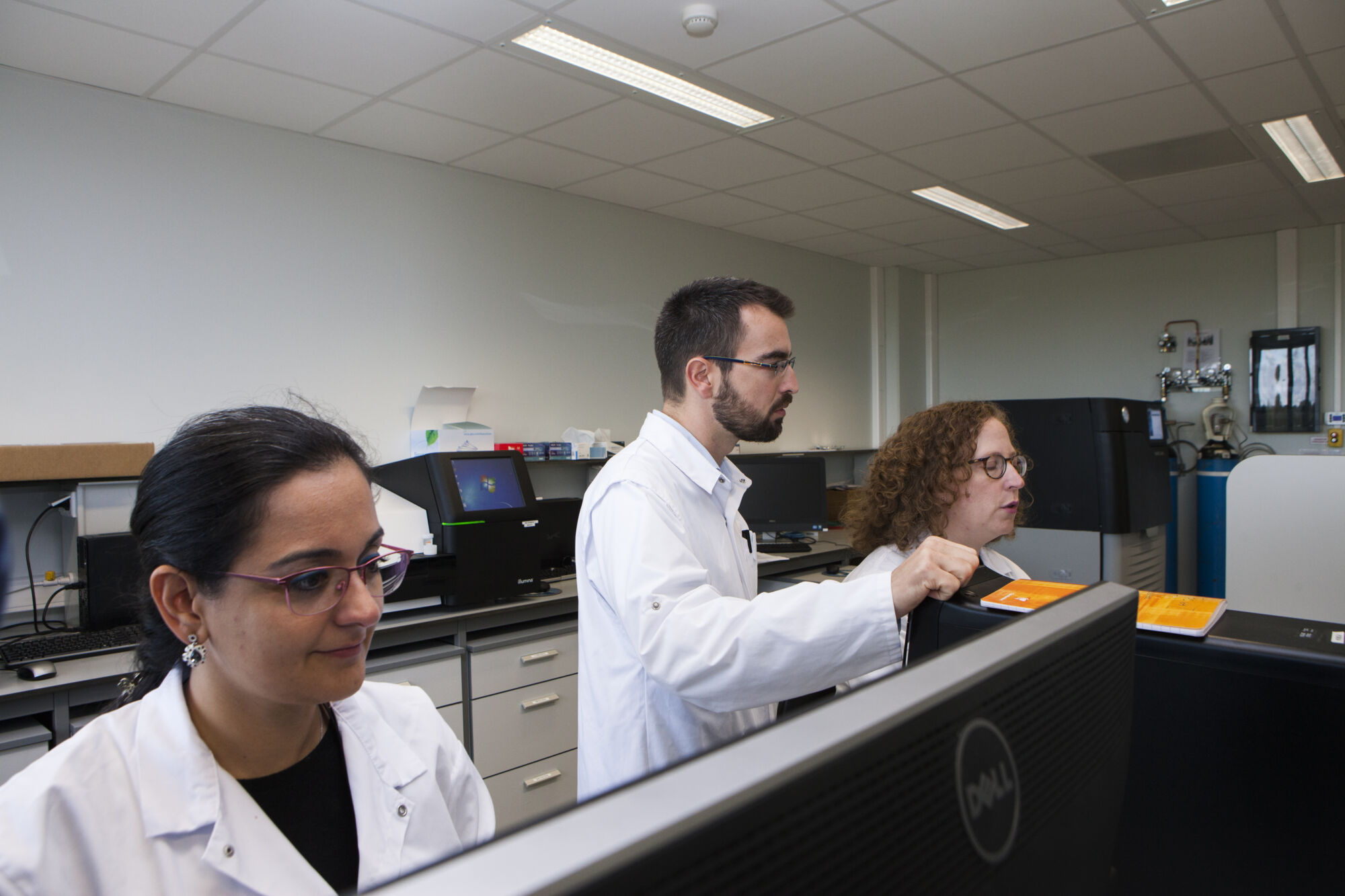 Laboratory of Medical Microbiology (27).jpg