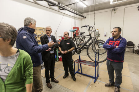 Opening fietsherstelwerkplaats Stadscampus (7).jpg