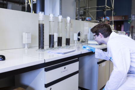 Industriële wetenschappen chemie en biochemie (41).jpg