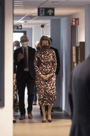 Koningin Mathilde bezoekt Centrum voor de Evaluatie van Vaccinaties (47).JPG