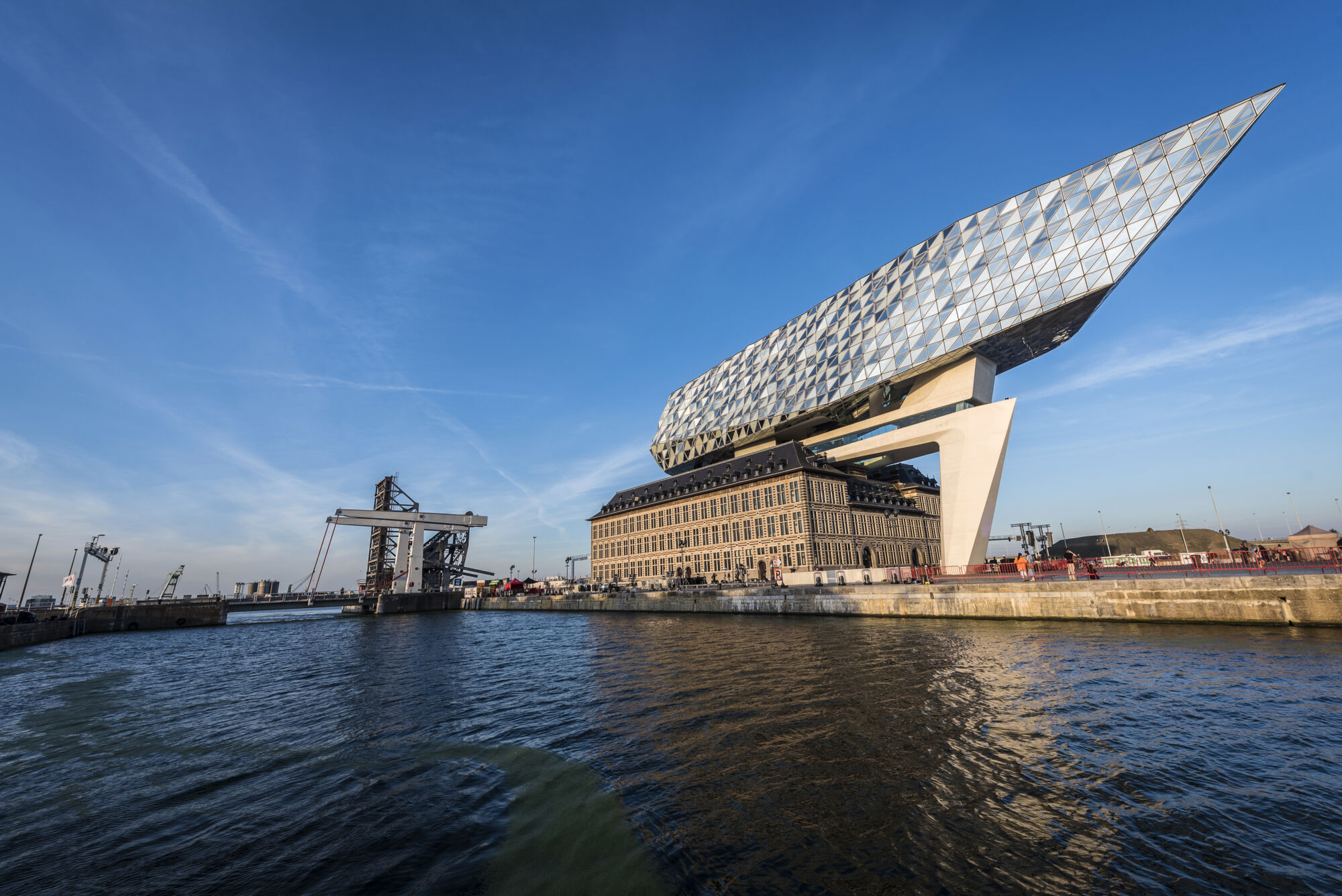 Havenhuis Antwerpen (2).jpg