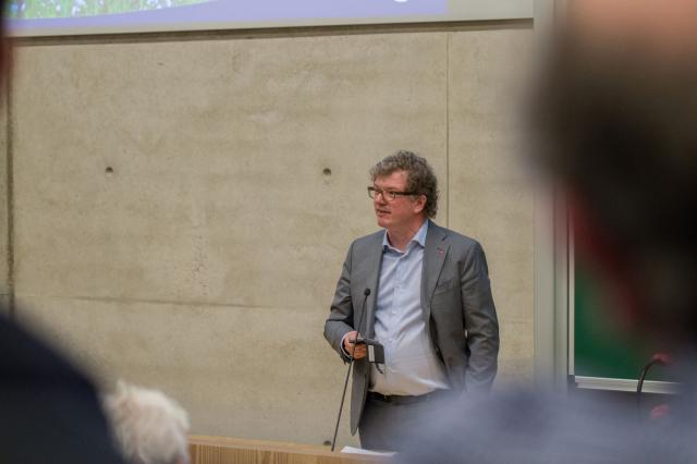 Afbeelding  Leerstoel 